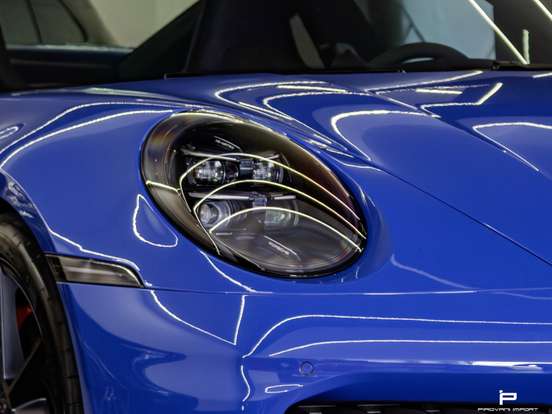 PORSCHE-911-2025