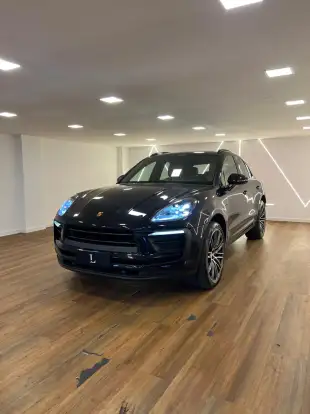 PORSCHE-MACAN-2023