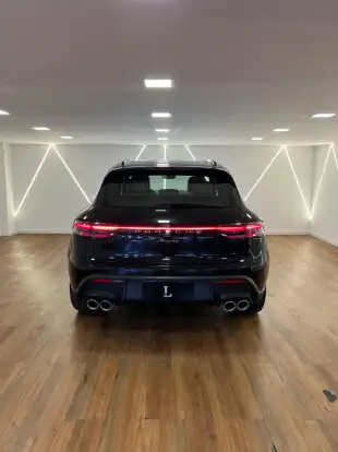 PORSCHE-MACAN-2023