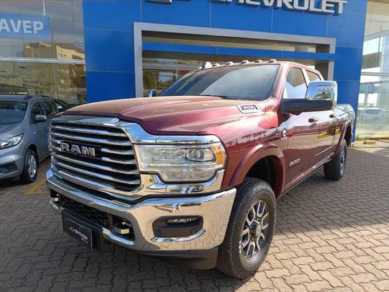 RAM 3500 6.7 I6 TURBO DIESEL LIMITED LONGHORN CD 4X4  AUTOMÁTICO