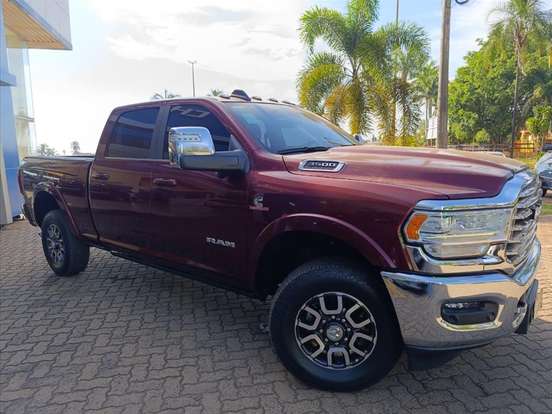 RAM-3500-6.7 I6 TURBO DIESEL LIMITED LONGHORN CD 4X4 AUTOMÁTICO RAM-3500-2023