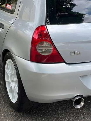 RENAULT-CLIO-2007