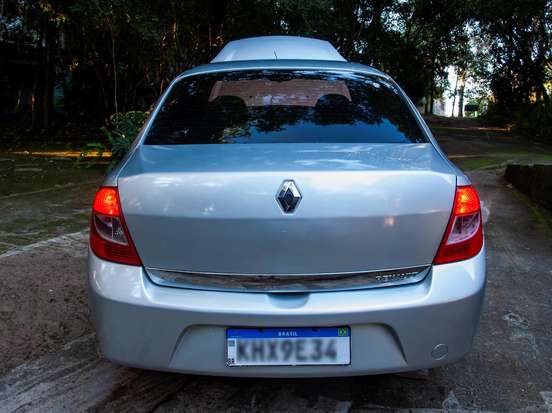 RENAULT-SYMBOL-2009