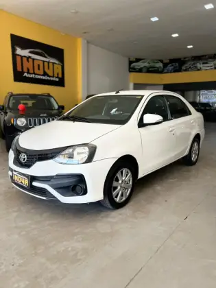 TOYOTA ETIOS 1.5 X PLUS SEDAN 16V FLEX 4P MANUAL TOYOTA ETIOS 1.5 X PLUS SEDAN 16V FLEX 4P MANUAL