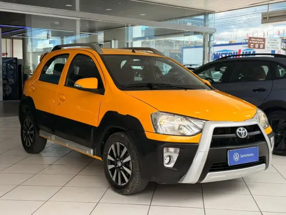 TOYOTA ETIOS 1.5 XLS 16V FLEX 4P MANUAL
