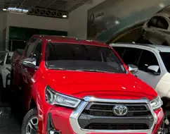 TOYOTA HILUX 2.8 D-4D TURBO DIESEL CD SRX 4X4 AUTOMÁTICO TOYOTA HILUX 2.8 D-4D TURBO DIESEL CD SRX 4X4 AUTOMÁTICO