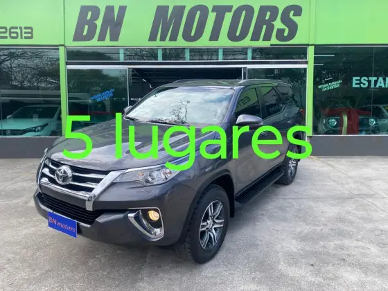 TOYOTA HILUX SW4 2.7 SR 4X2 16V FLEX 4P AUTOMÁTICO TOYOTA HILUX SW4 2.7 SR 4X2 16V FLEX 4P AUTOMÁTICO
