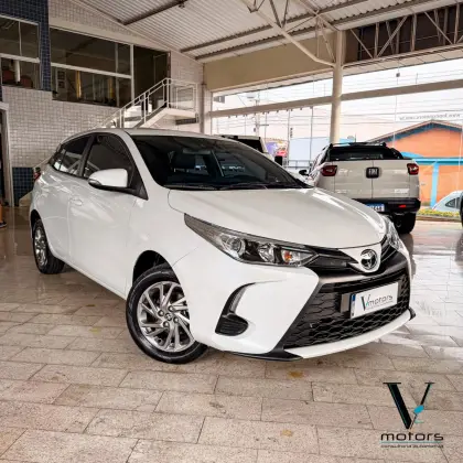 TOYOTA YARIS 1.5 16V FLEX XS MULTIDRIVE TOYOTA YARIS 1.5 16V FLEX XS MULTIDRIVE
