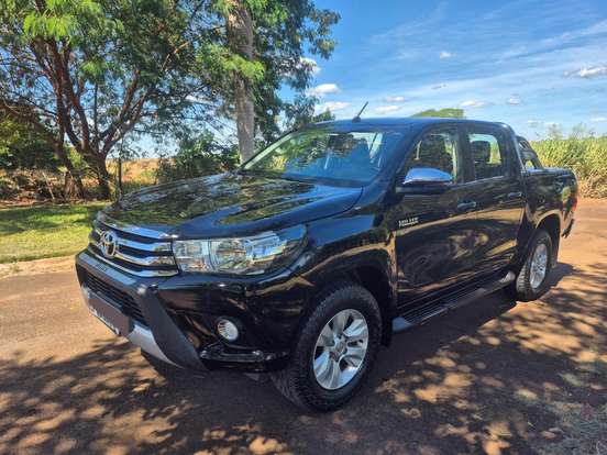 TOYOTA-HILUX-2.7 SR 4X2 CD 16V FLEX 4P AUTOMÁTICO TOYOTA-HILUX-2018