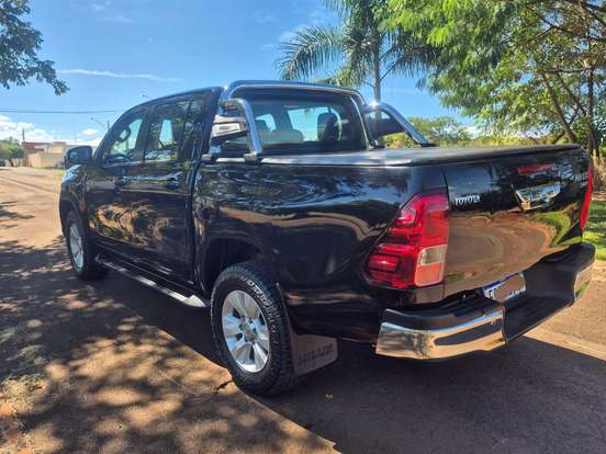 TOYOTA-HILUX-2.7 SR 4X2 CD 16V FLEX 4P AUTOMÁTICO TOYOTA-HILUX-2018