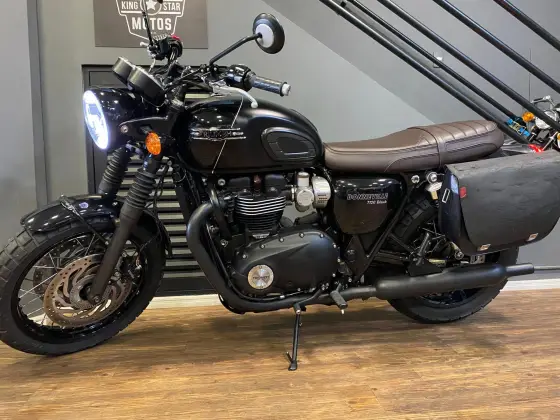 TRIUMPH BONNEVILLE T120 BLACK 1200 