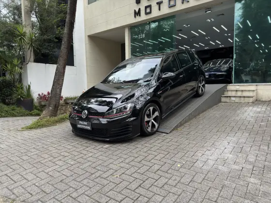 VOLKSWAGEN GOLF 2.0 TSI GTI 16V TURBO GASOLINA 4P AUTOMÁTICO