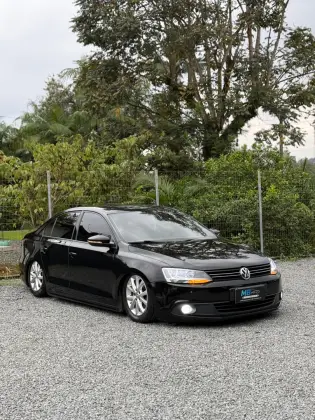 VOLKSWAGEN JETTA 2.0 COMFORTLINE FLEX 4P TIPTRONIC VOLKSWAGEN JETTA 2.0 COMFORTLINE FLEX 4P TIPTRONIC