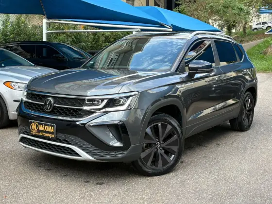 VOLKSWAGEN TAOS 1.4 250 TSI TOTAL FLEX HIGHLINE AUTOMÁTICO