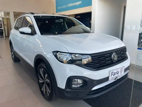 VOLKSWAGEN T-CROSS 1.0 200 TSI TOTAL FLEX AUTOMÁTICO