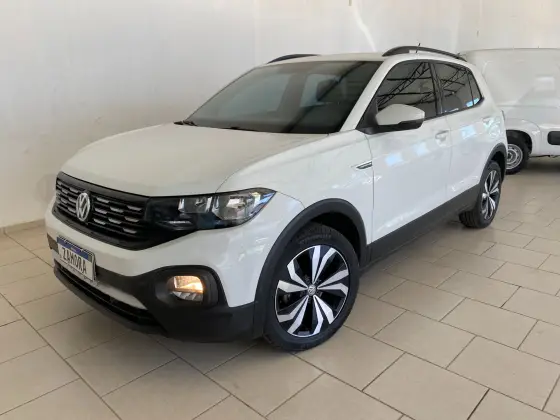 VOLKSWAGEN T-CROSS 1.0 200 TSI TOTAL FLEX COMFORTLINE AUTOMÁTICO