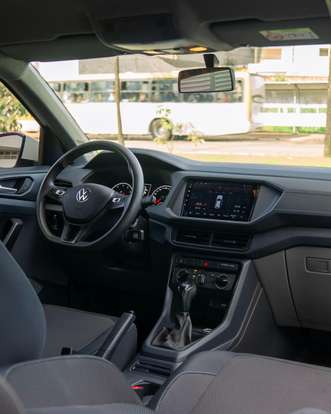 VOLKSWAGEN-T-CROSS-2022