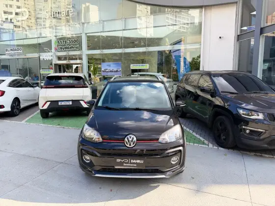 VOLKSWAGEN UP 1.0 170 TSI TOTAL FLEX XTREME 4P MANUAL