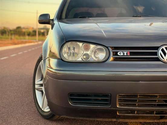 VOLKSWAGEN-GOLF-1.8 MI GTI 20V 180CV TURBO GASOLINA 4P MANUAL VOLKSWAGEN-GOLF-2006