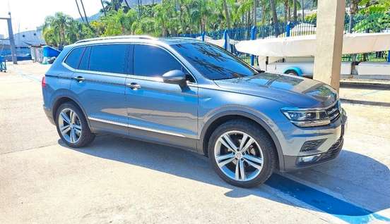 VOLKSWAGEN-TIGUAN-2018