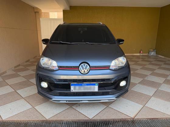VOLKSWAGEN UP 1.0 170 TSI TOTAL FLEX XTREME 4P MANUAL