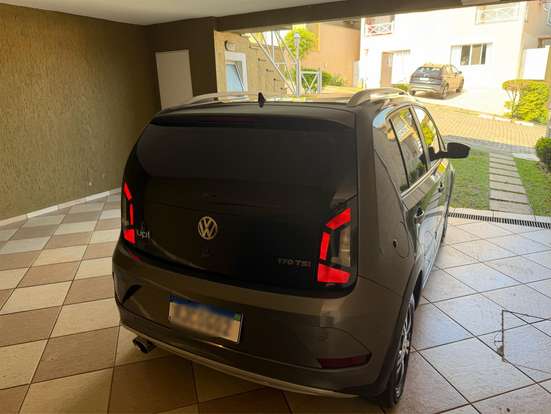 VOLKSWAGEN-UP-2019