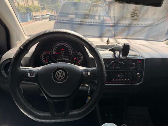 VOLKSWAGEN-UP-2019