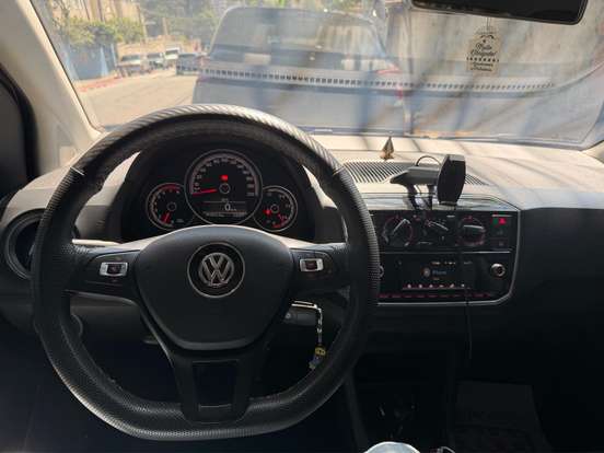 VOLKSWAGEN-UP-1.0 170 TSI TOTAL FLEX XTREME 4P MANUAL VOLKSWAGEN-UP-2019