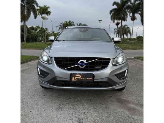 VOLVO-XC60-2.0 T6 R DESIGN TURBO GASOLINA 4P AUTOMÁTICO VOLVO-XC60-2015
