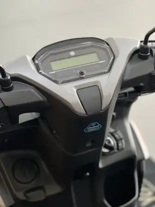 YAMAHA-FLUO 125 HYBRID CONNECTED ABS-2026