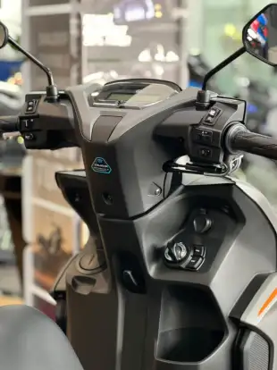 YAMAHA-FLUO 125 HYBRID CONNECTED ABS-2026