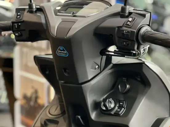 YAMAHA-FLUO 125 HYBRID CONNECTED ABS YAMAHA-FLUO 125 HYBRID CONNECTED ABS-2026