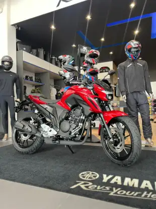 YAMAHA-FZ25 FAZER CONNECTED ABS-2026