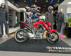 YAMAHA FZ25 FAZER CONNECTED ABS YAMAHA FZ25 FAZER CONNECTED ABS