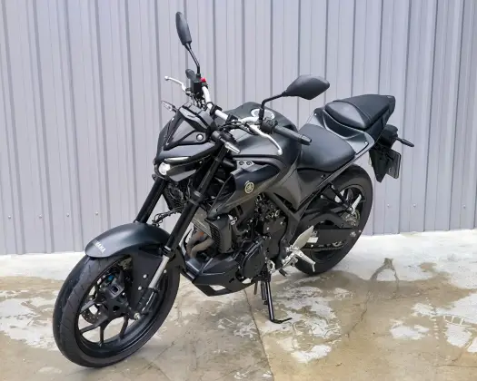 YAMAHA MT-03 ABS YAMAHA MT-03 ABS