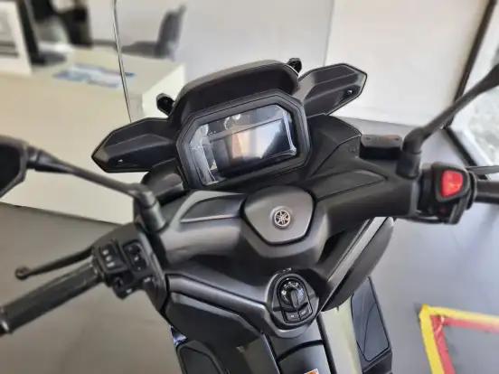 YAMAHA-XMAX 300 CONNECTED ABS YAMAHA-XMAX 300 CONNECTED ABS-2026
