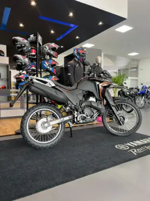 YAMAHA-XTZ 250 LANDER CONNECTED-2026
