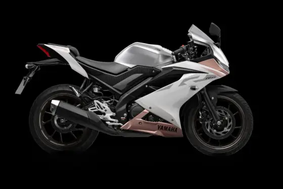 YAMAHA YZF R15 YAMAHA YZF R15