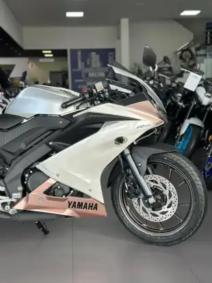 YAMAHA-YZF R15-2026