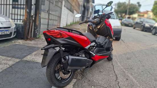 YAMAHA-XMAX ABS-2024