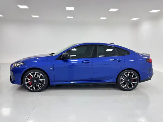 BMW-M 235i-2025
