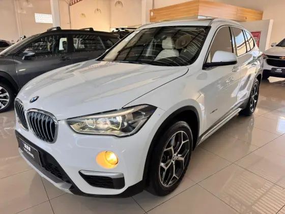 BMW X1 2.0 16V TURBO ACTIVEFLEX SDRIVE20I 4P AUTOMÁTICO