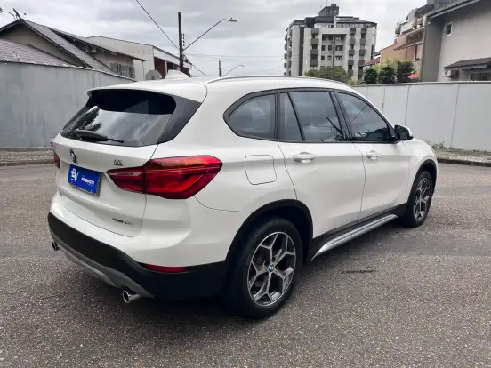 BMW-X1-2019