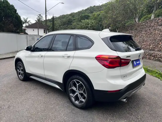 BMW-X1-2019