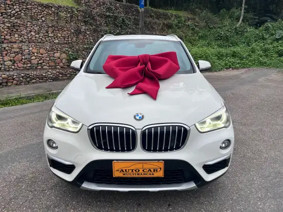 BMW-X1-2.0 16V TURBO ACTIVEFLEX SDRIVE20I X-LINE 4P AUTOMÁTICO BMW-X1-2019