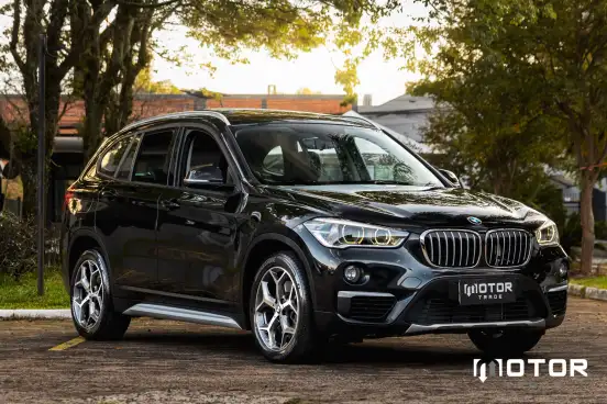 BMW-X1-2.0 16V TURBO GASOLINA SDRIVE20I X-LINE 4P AUTOMÁTICO BMW-X1-2017