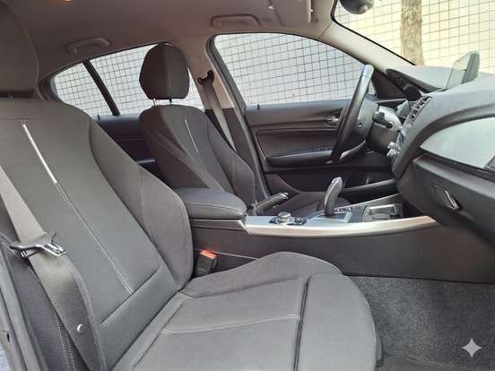 BMW-118i-2013