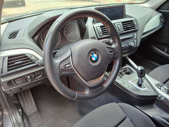 BMW-118i-2013