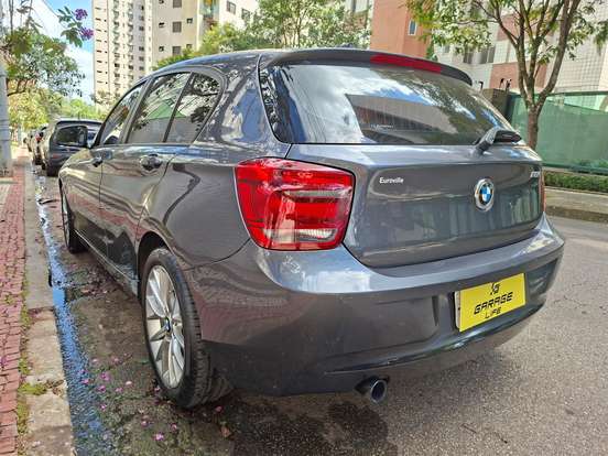 BMW-118i-2013