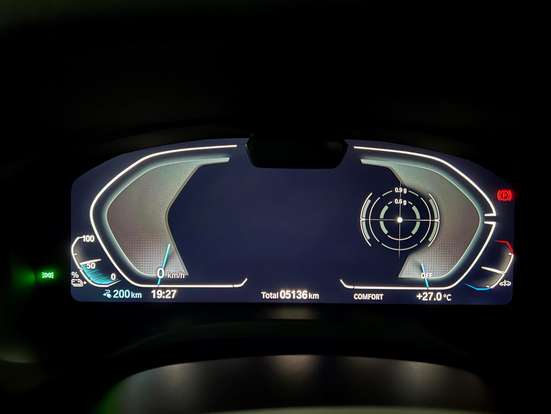 BMW-iX3-2024